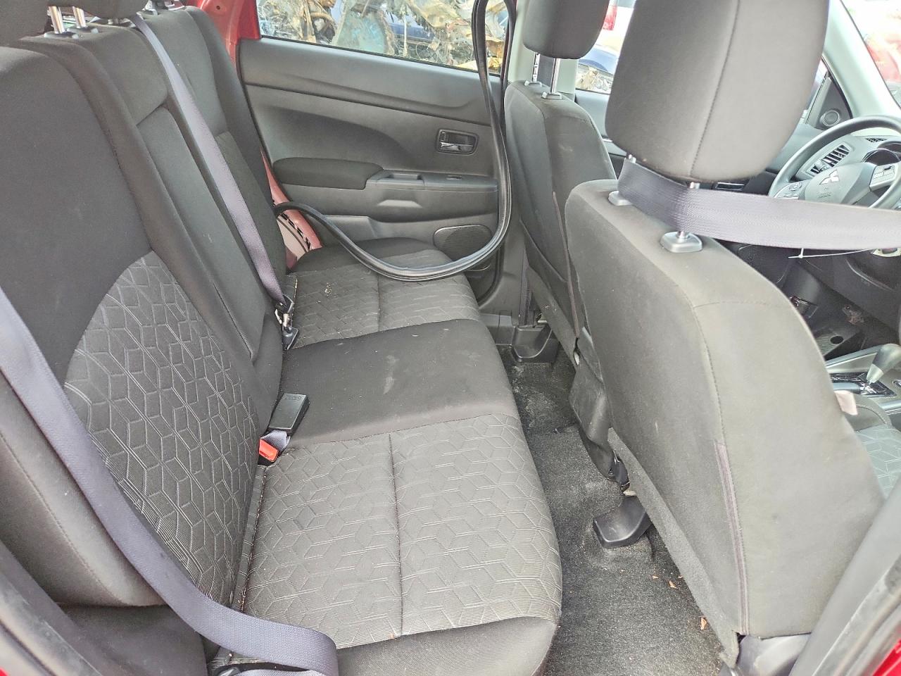 2022 MITSUBISHI OUTLANDER SPORT ES photo 19