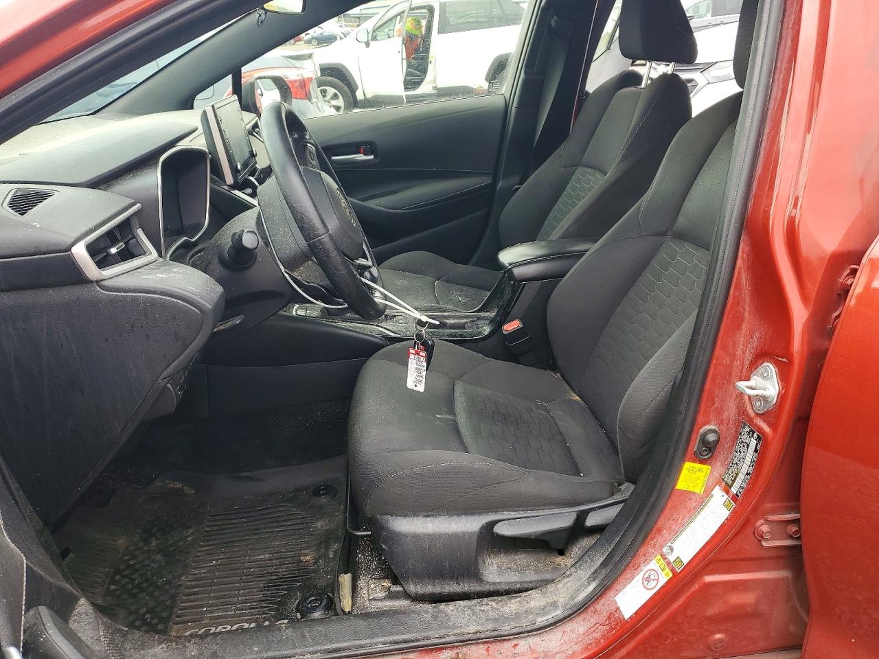 2020 TOYOTA COROLLA SE photo 7