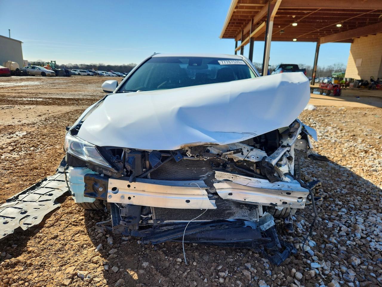 2020 TOYOTA CAMRY SE photo 9