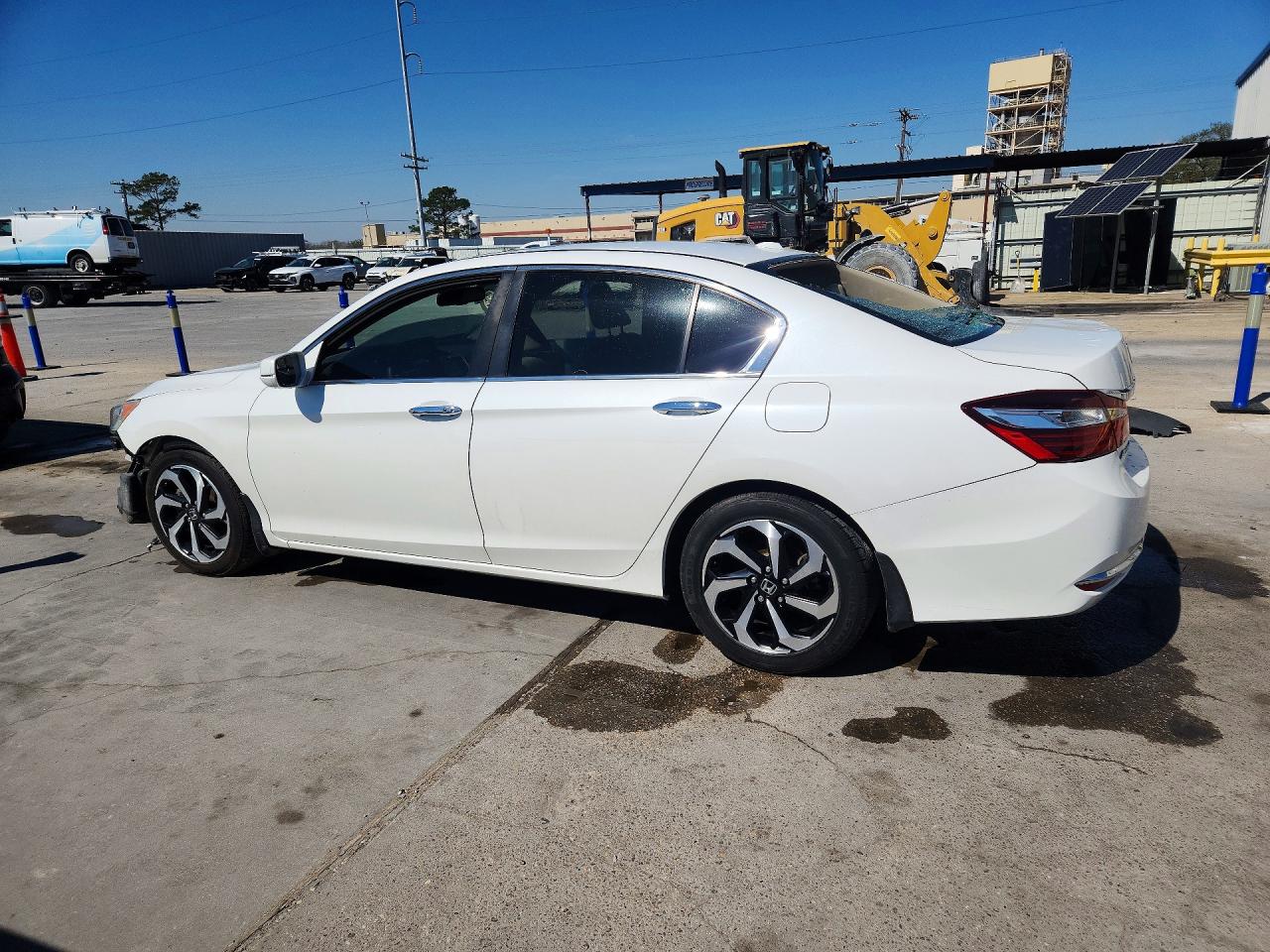 2017 HONDA ACCORD EXL photo 2