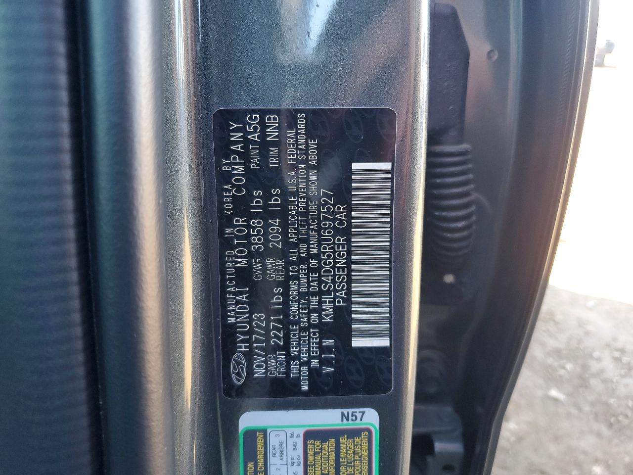 2024 HYUNDAI ELANTRA SEL photo 23