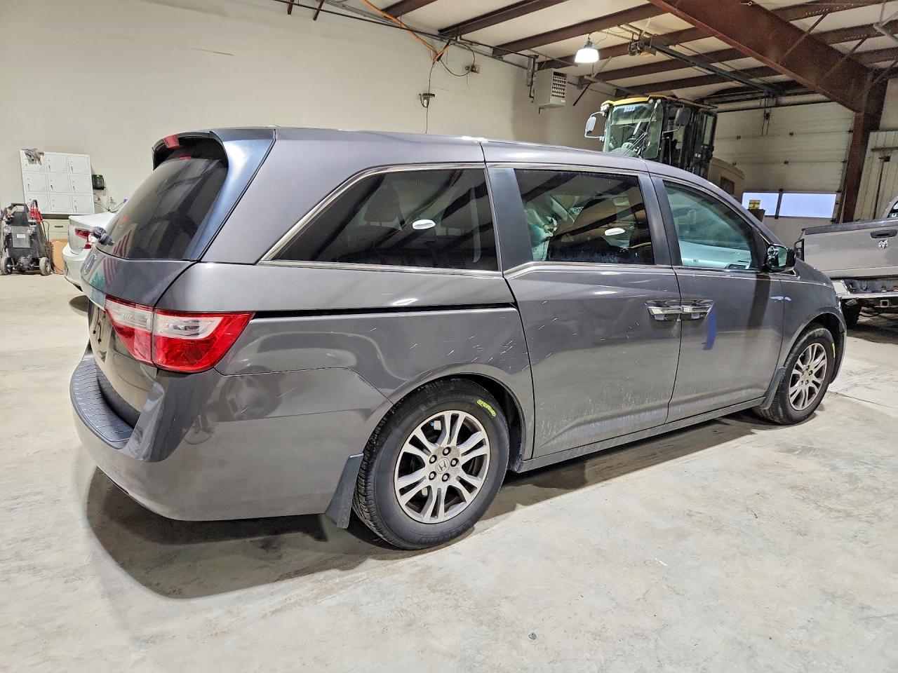 2012 HONDA ODYSSEY EXL photo 5