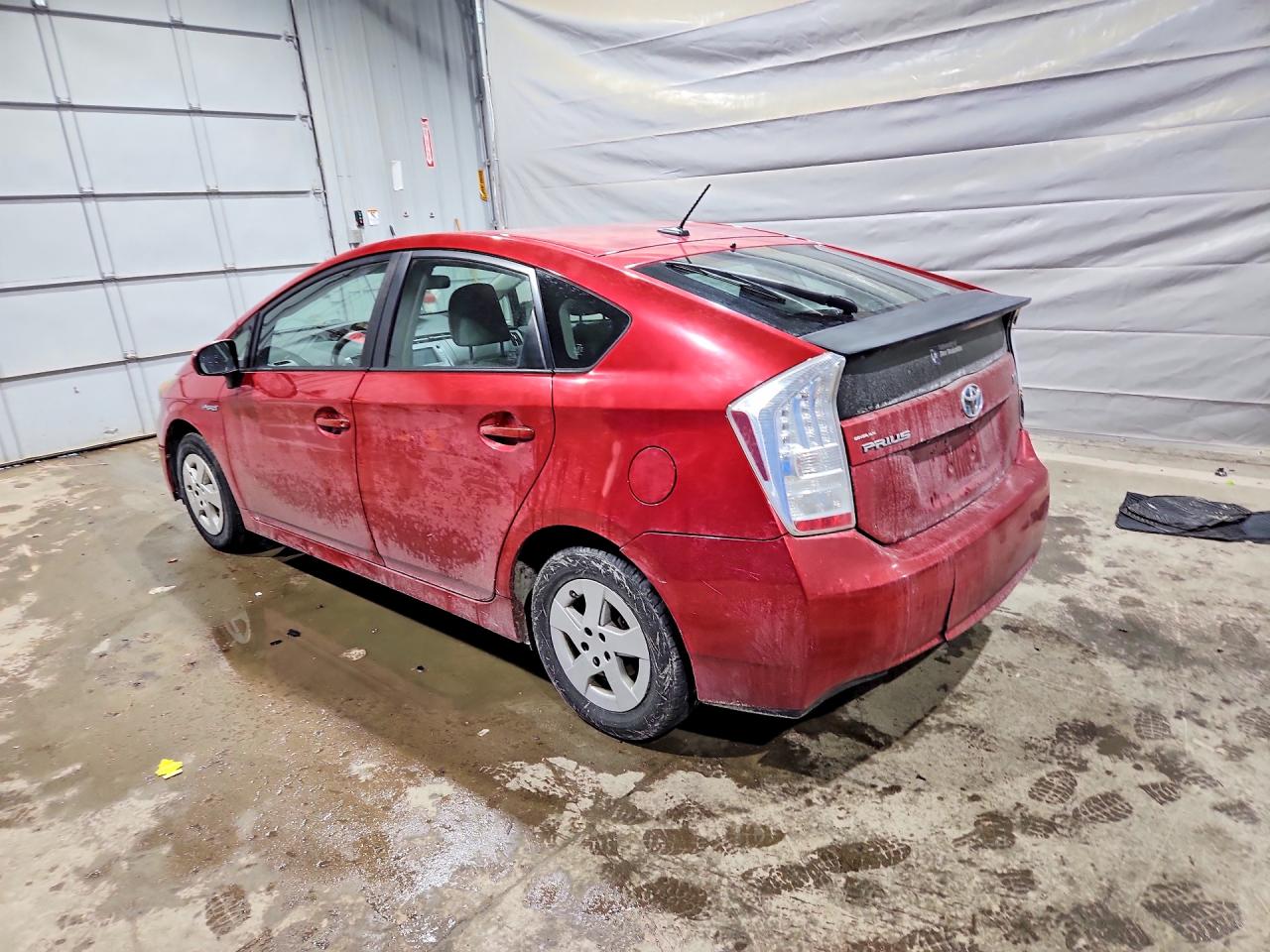 2010 TOYOTA PRIUS photo 2