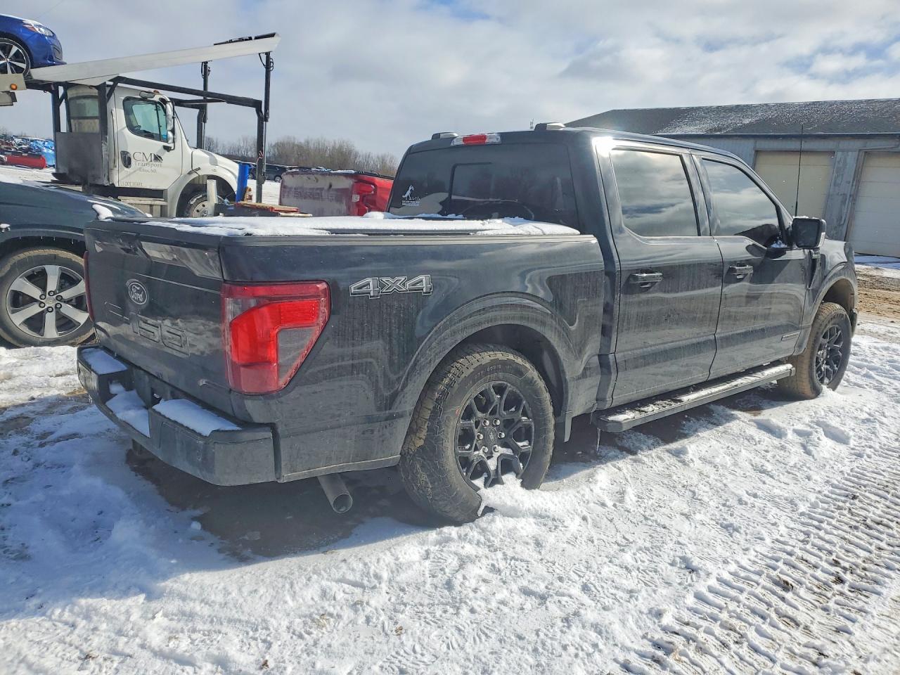 2024 FORD F150 XLT photo 3