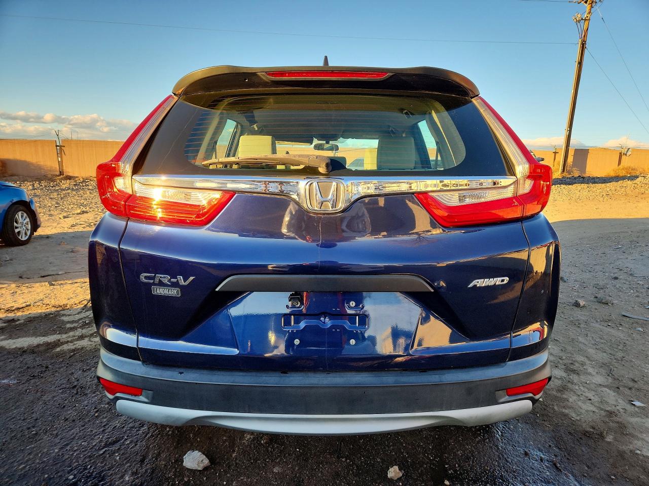 2018 HONDA CR-V LX photo 6