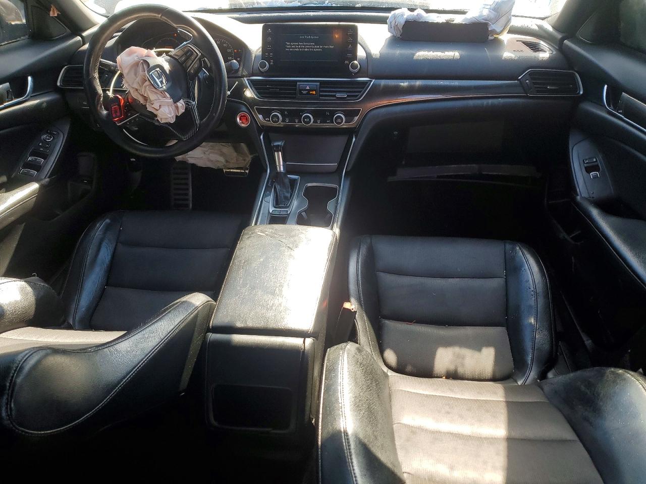 2018 HONDA ACCORD SPORT photo 22