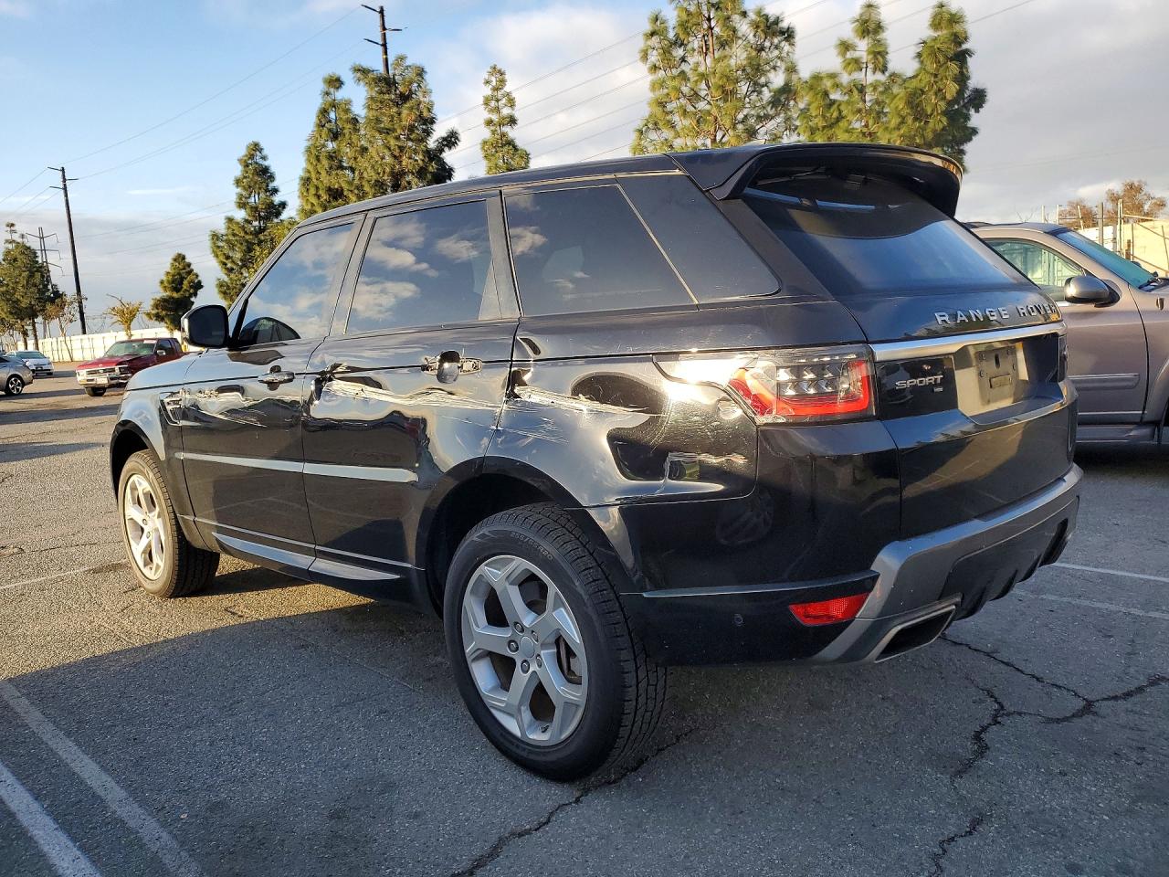 2020 LAND ROVER RANGE ROVER SPORT HSE photo 2