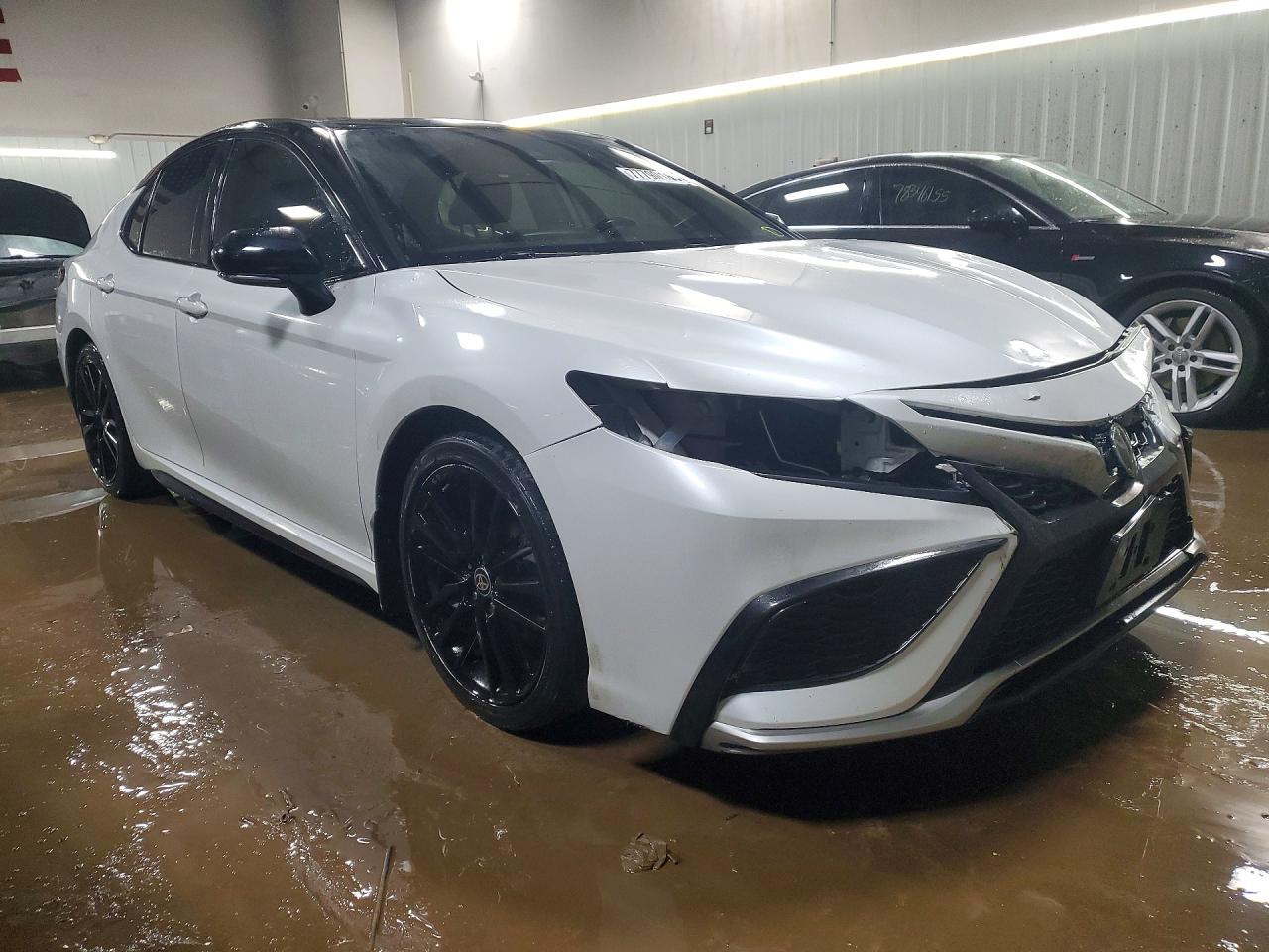 2024 TOYOTA CAMRY XSE photo 7