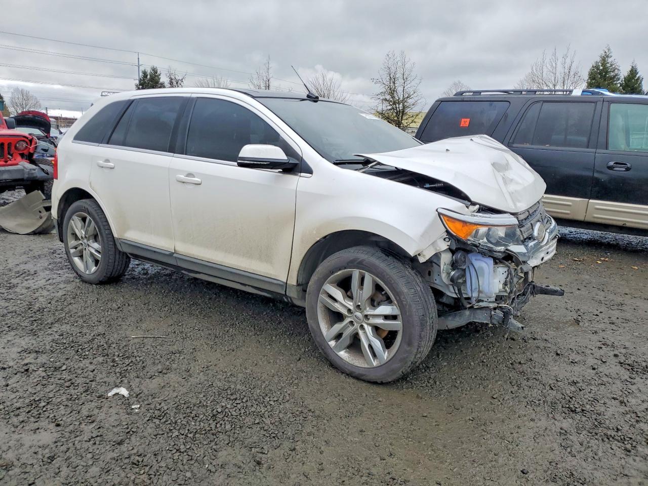 2013 FORD EDGE LIMITED photo 4