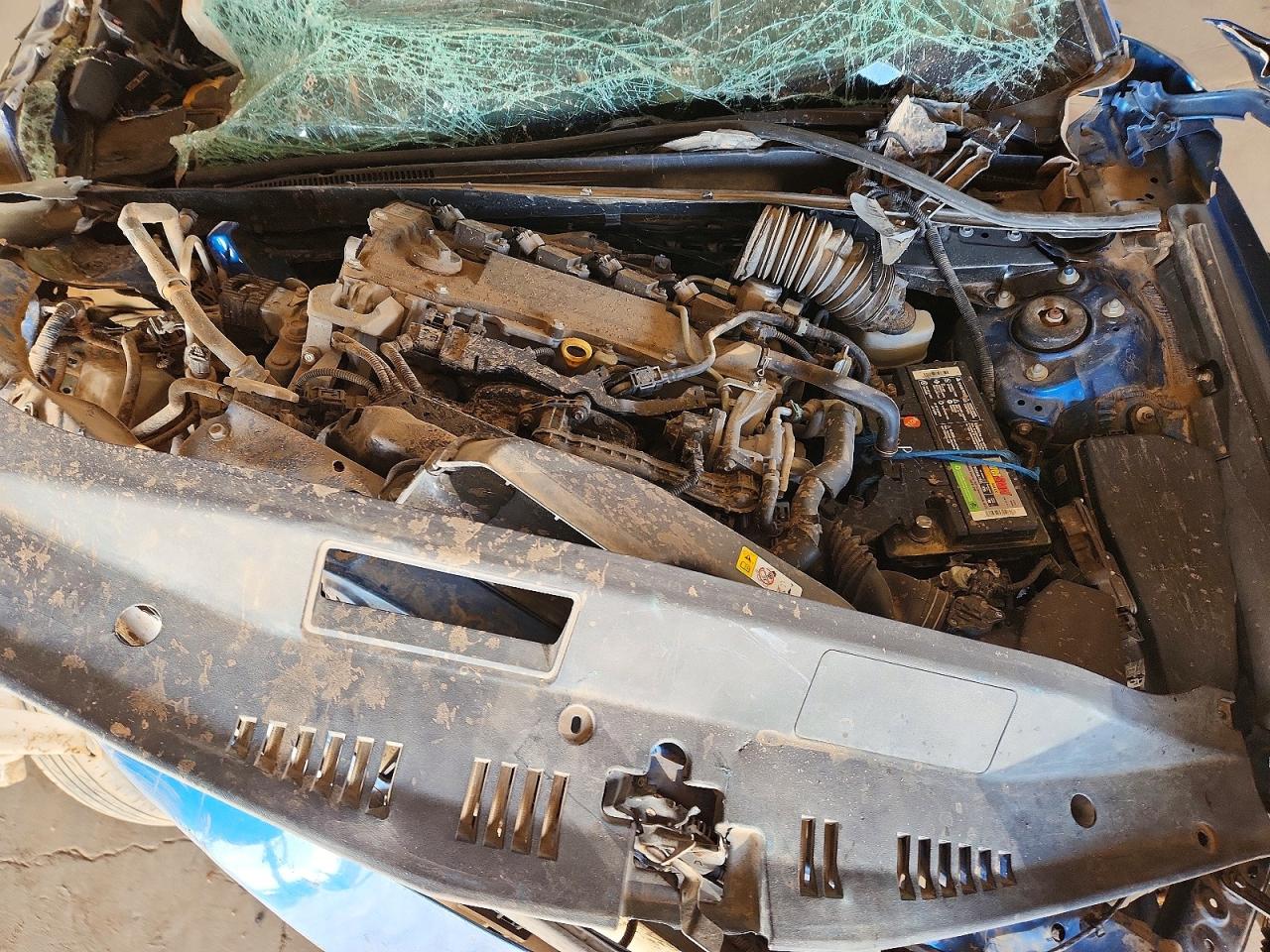 2019 TOYOTA CAMRY L photo 11