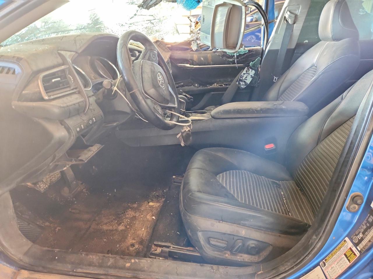 2019 TOYOTA CAMRY L photo 7