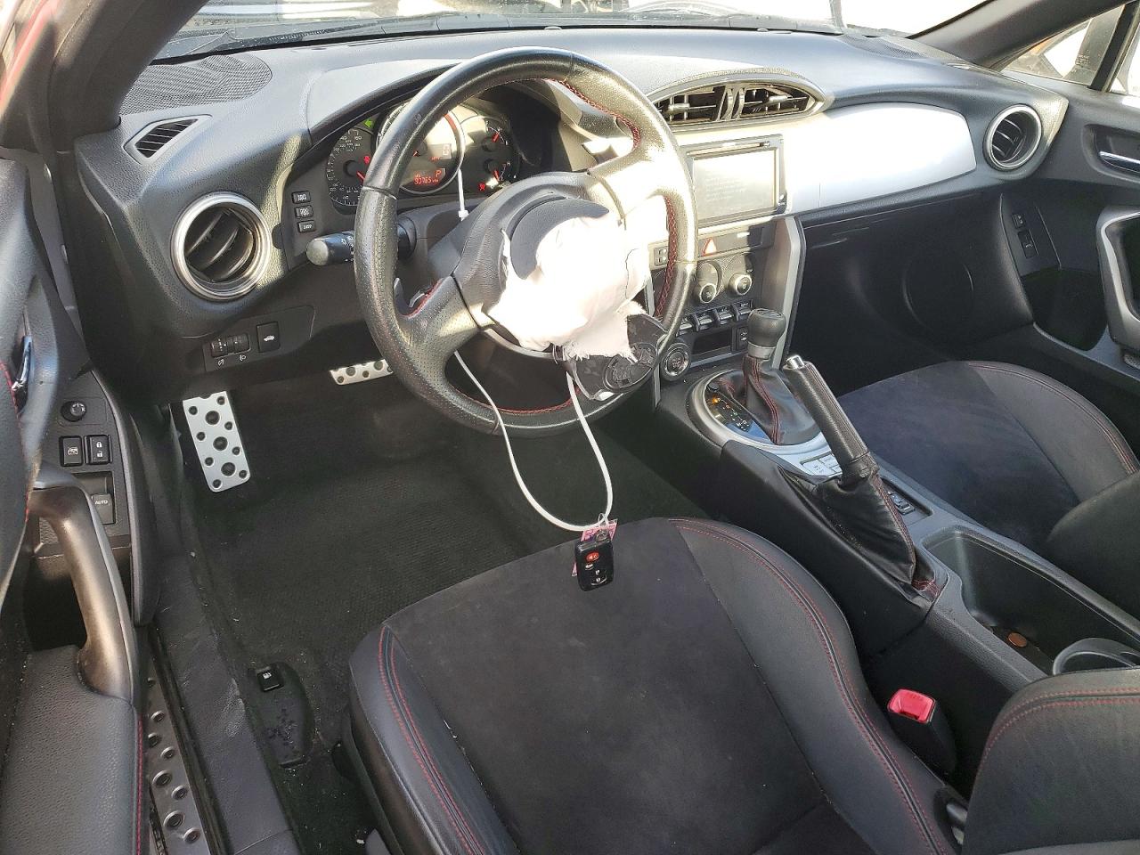 2013 SUBARU BRZ 2.0 LIMITED photo 8