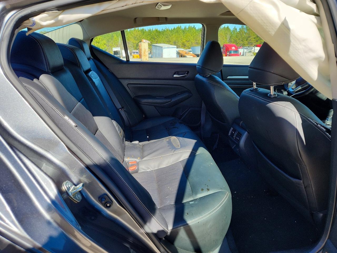 2019 NISSAN ALTIMA PLATINUM photo 10