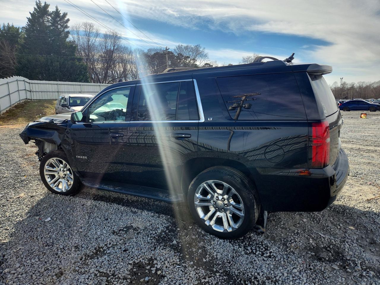 2020 CHEVROLET TAHOE K1500 LT photo 2
