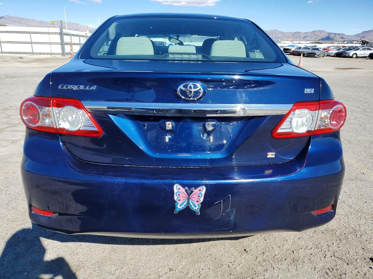 2012 TOYOTA COROLLA LE photo 6