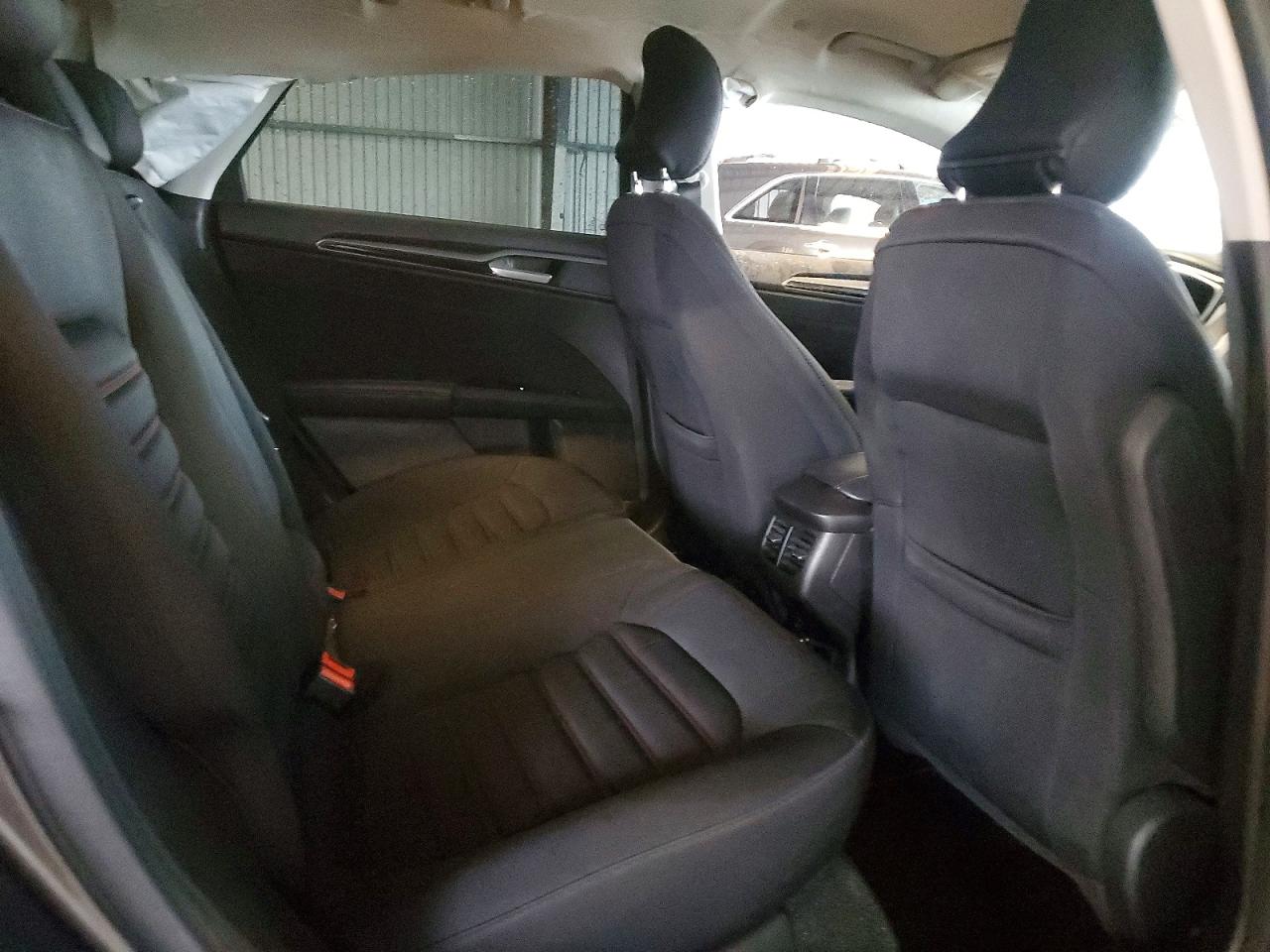 2016 FORD FUSION SE HYBRID photo 10