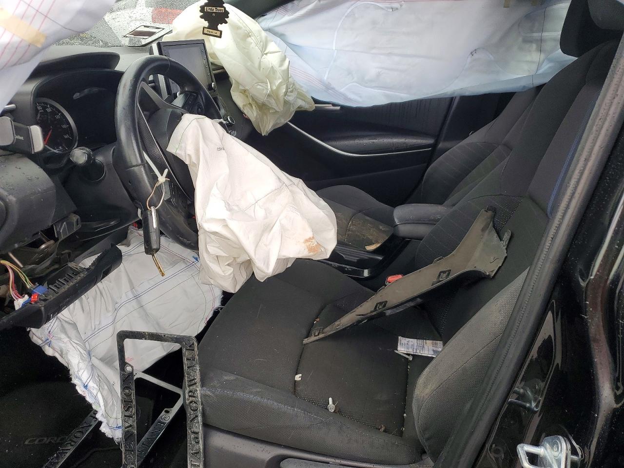 2021 TOYOTA COROLLA SE photo 19
