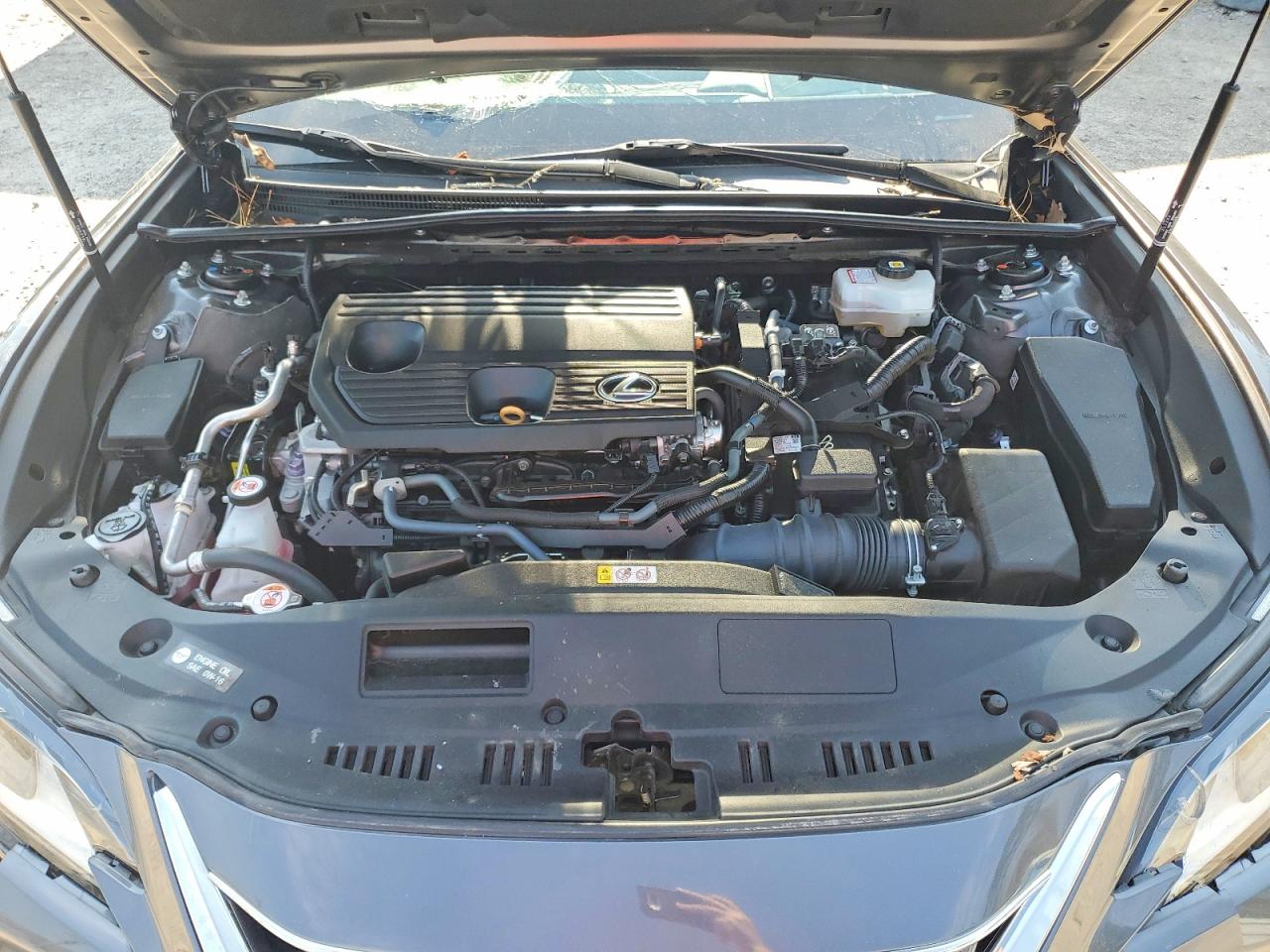 2022 LEXUS ES 300H BASE photo 11