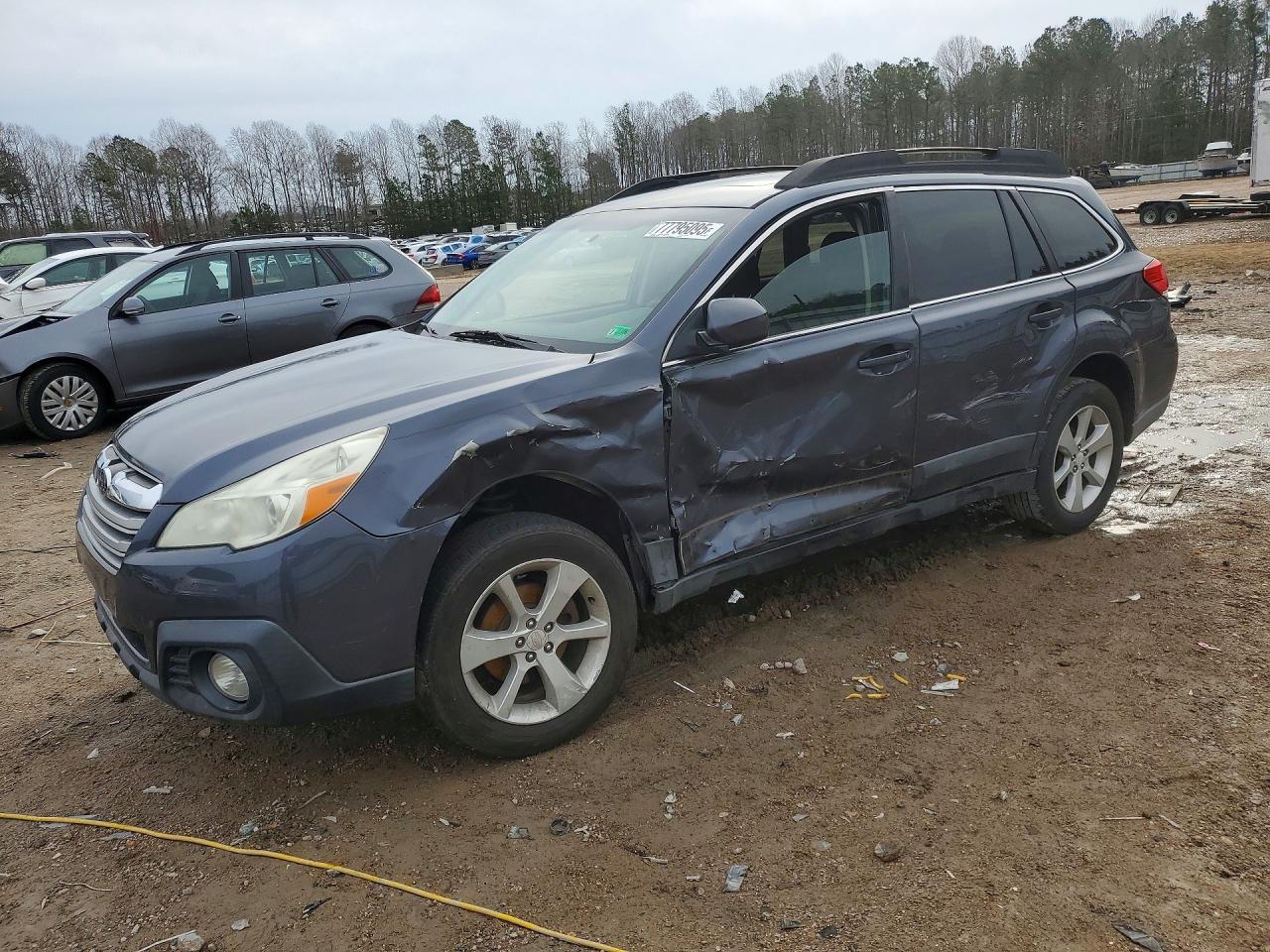 2014 SUBARU OUTBACK