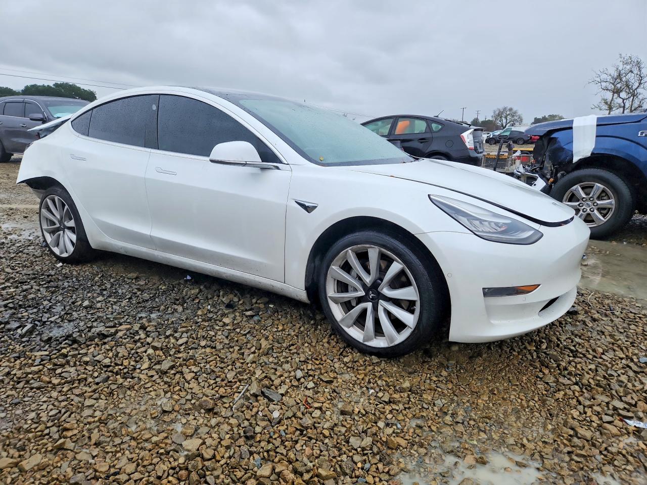 2020 TESLA MODEL 3 photo 4