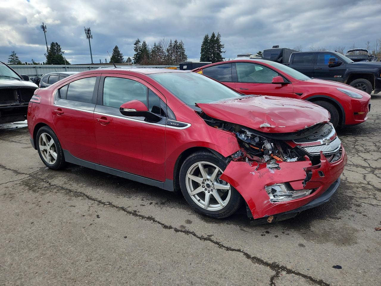 2013 CHEVROLET VOLT photo 4