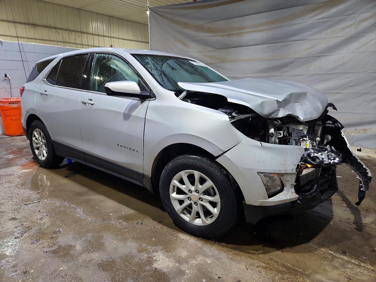 2019 CHEVROLET EQUINOX LT photo 4