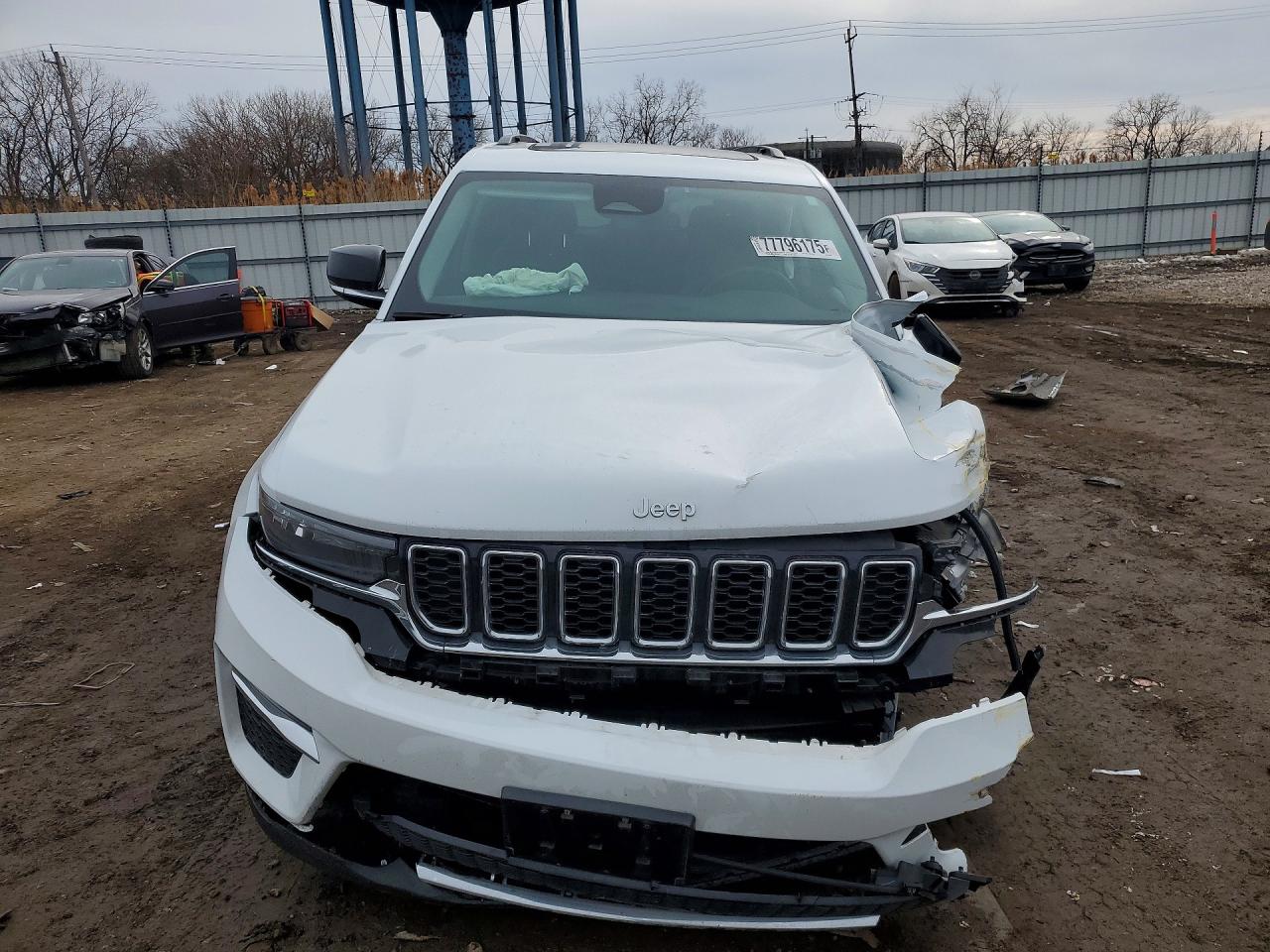 2022 JEEP GRAND CHEROKEE LIMITED photo 5