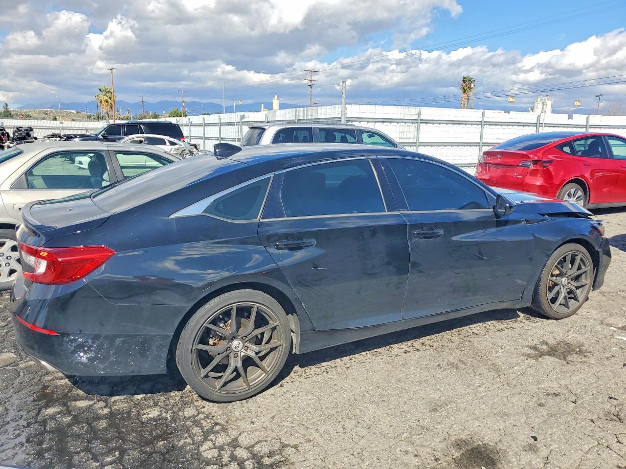 2020 HONDA ACCORD SPORT photo 3