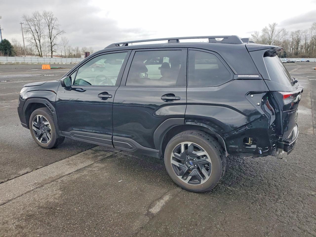 2025 SUBARU FORESTER PREMIUM photo 2