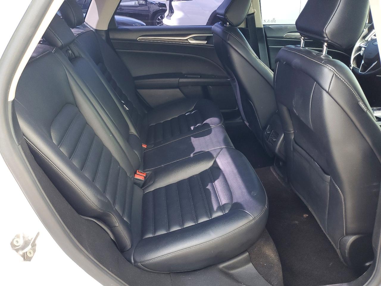 2020 FORD FUSION SEL photo 10