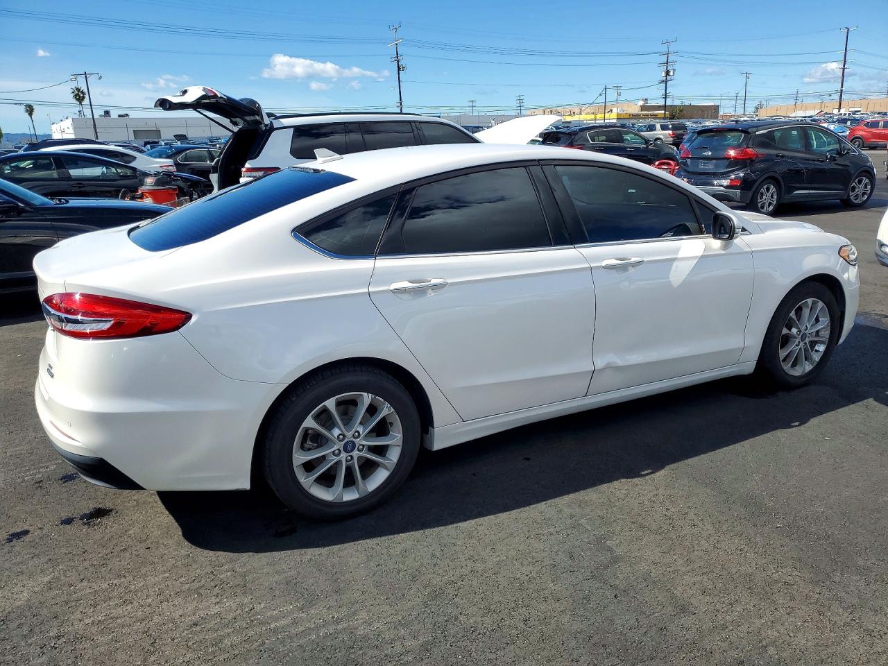 2020 FORD FUSION SEL photo 3