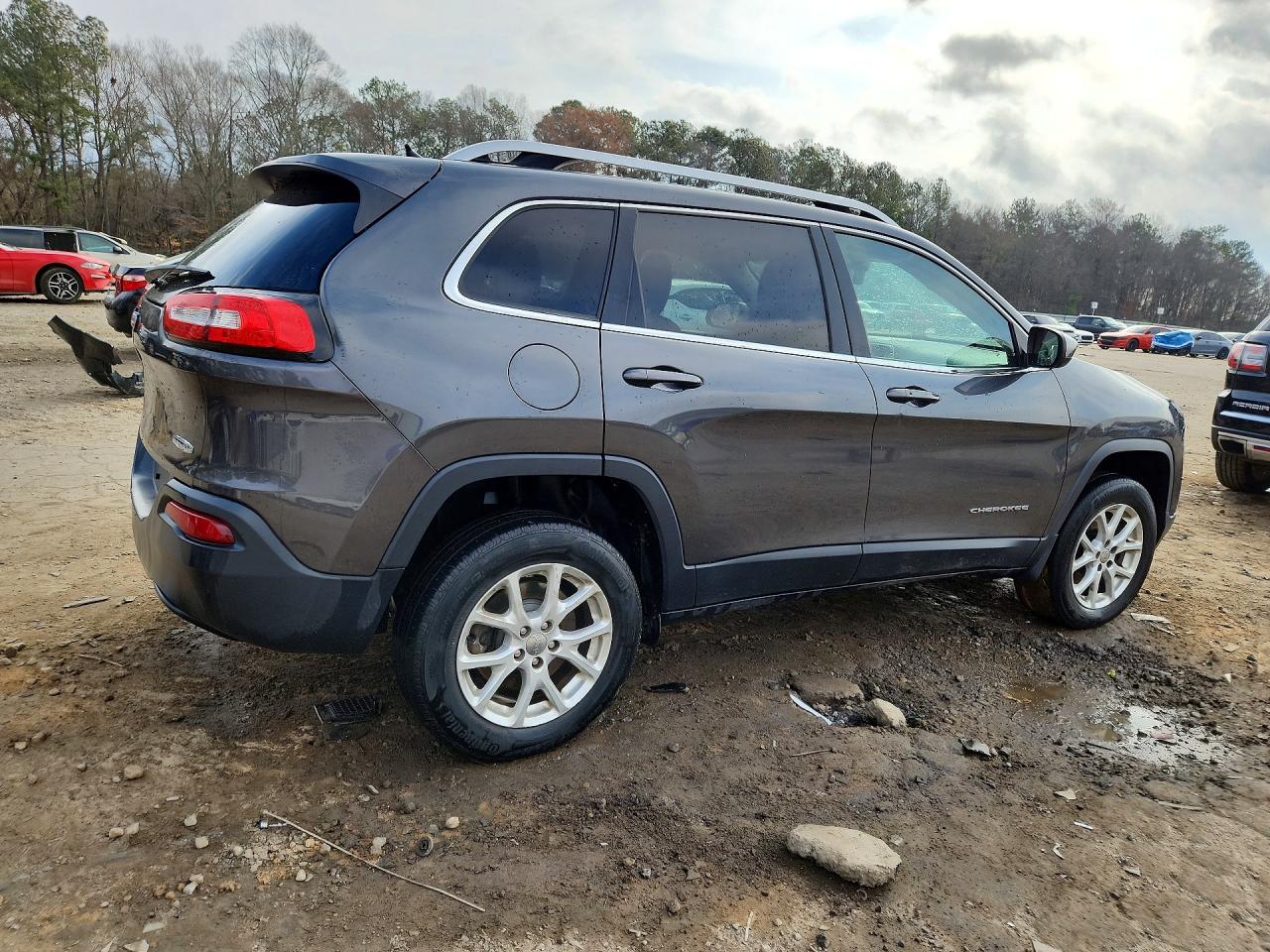 2015 JEEP CHEROKEE LATITUDE photo 5