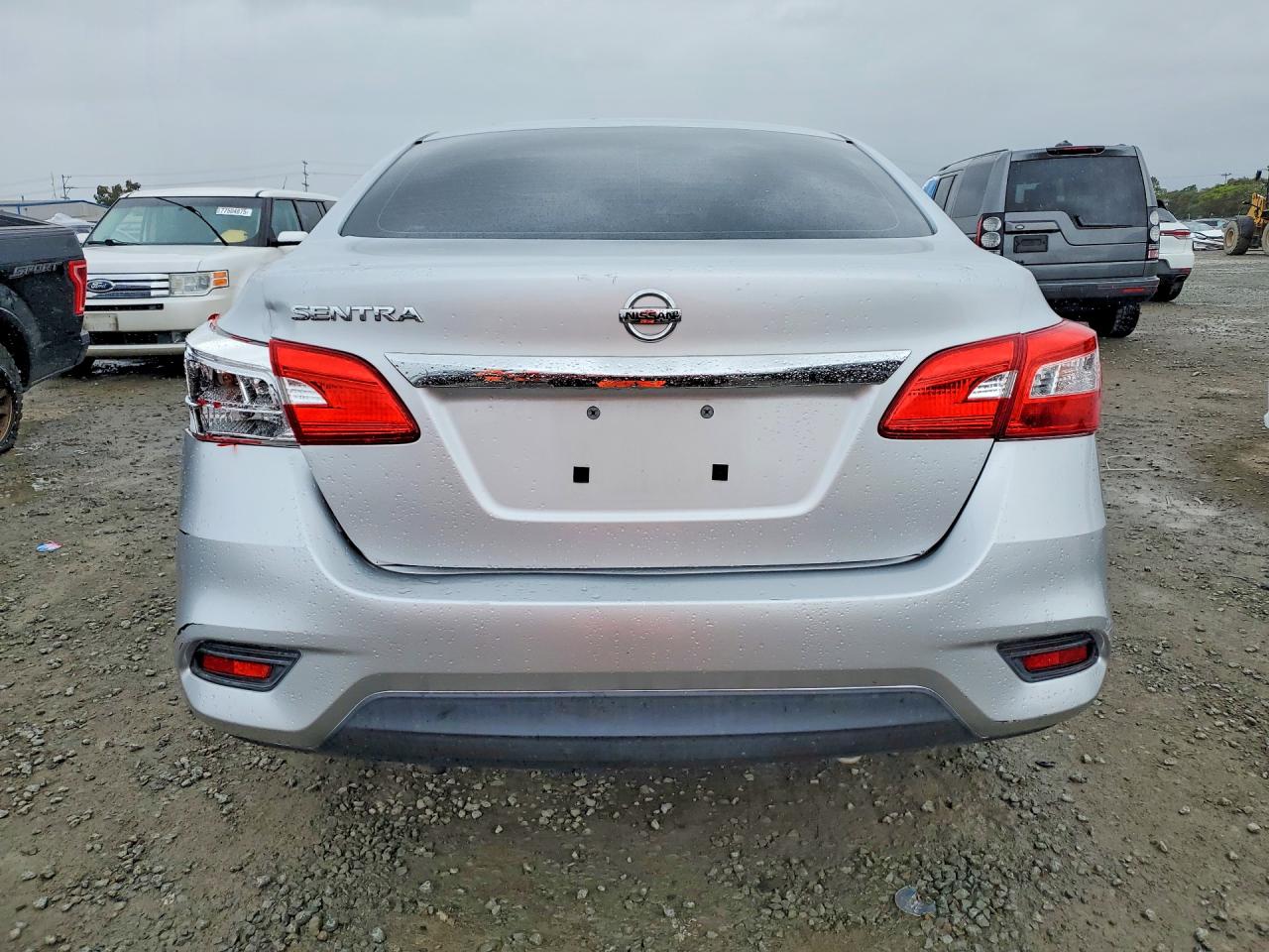 2016 NISSAN SENTRA S photo 11