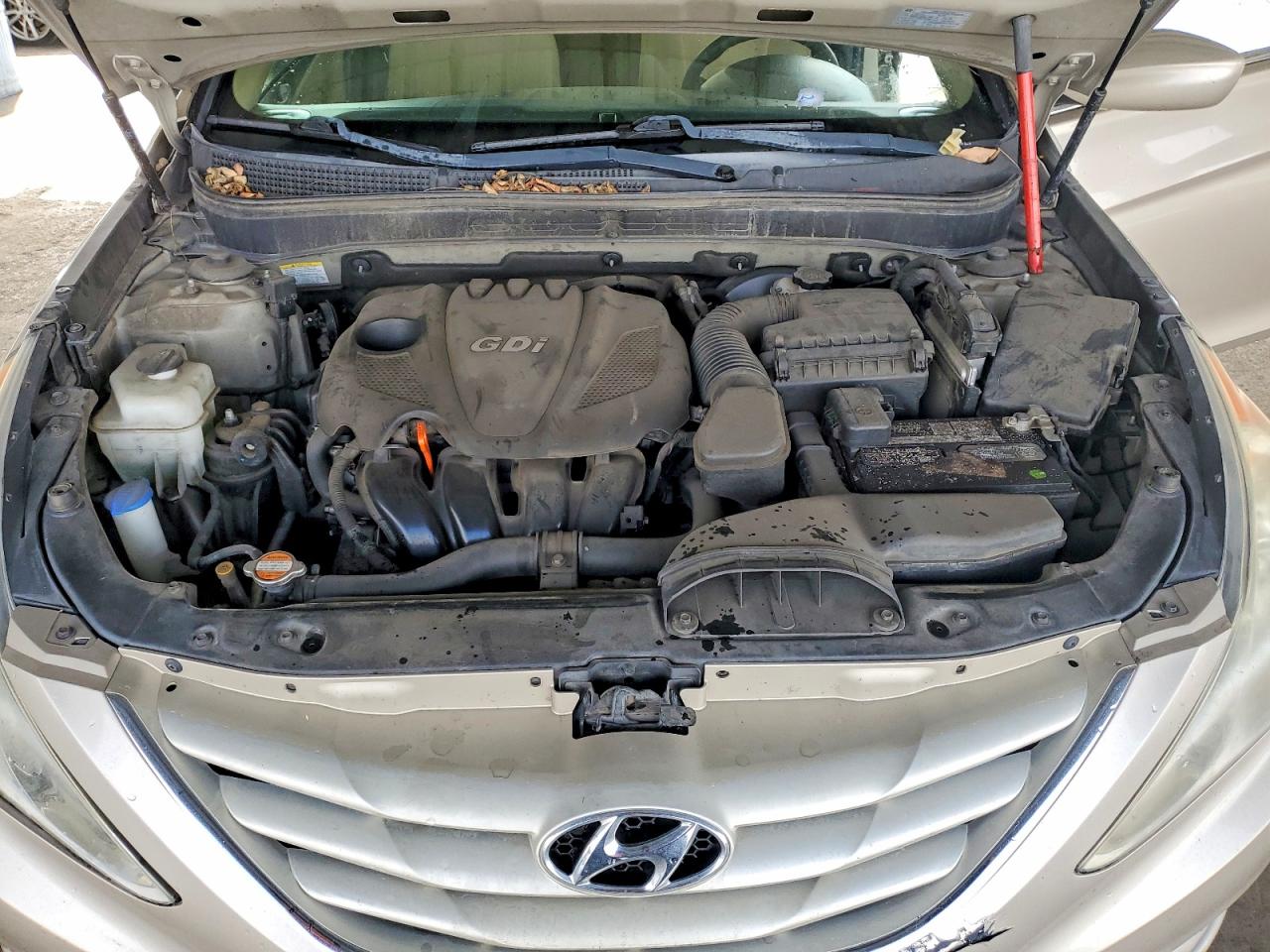 2011 HYUNDAI SONATA GLS photo 11