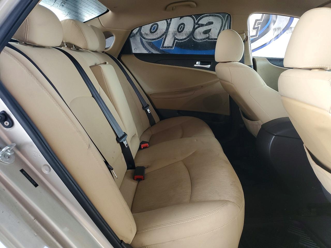 2011 HYUNDAI SONATA GLS photo 10