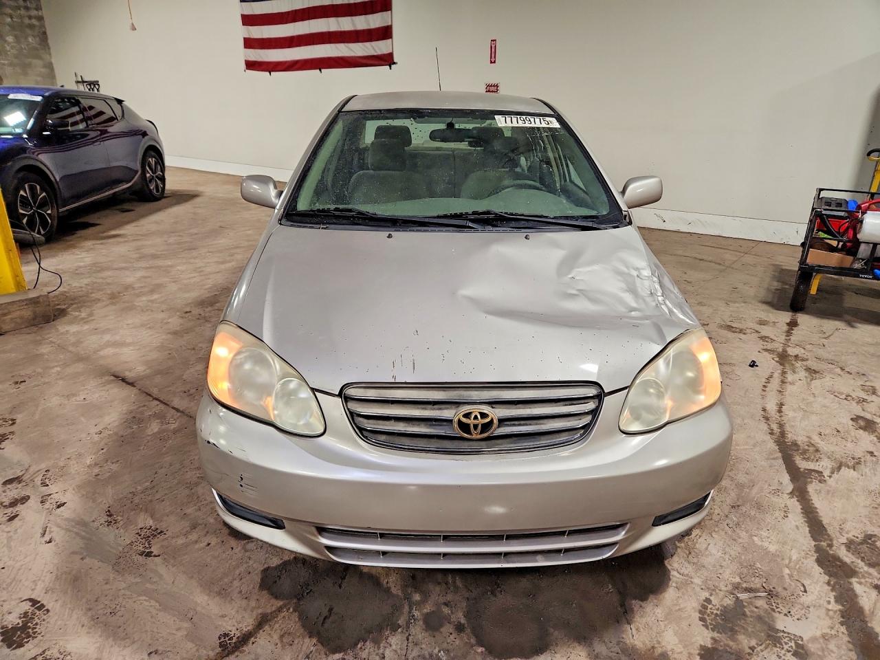 2003 TOYOTA COROLLA LE photo 9