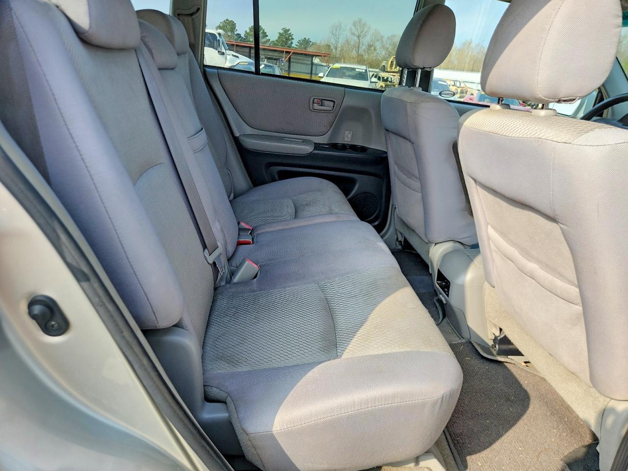 2006 TOYOTA HIGHLANDER photo 11