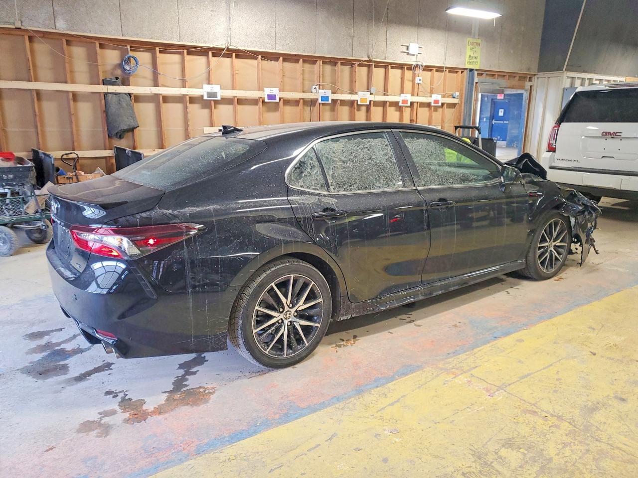 2023 TOYOTA CAMRY SE photo 5