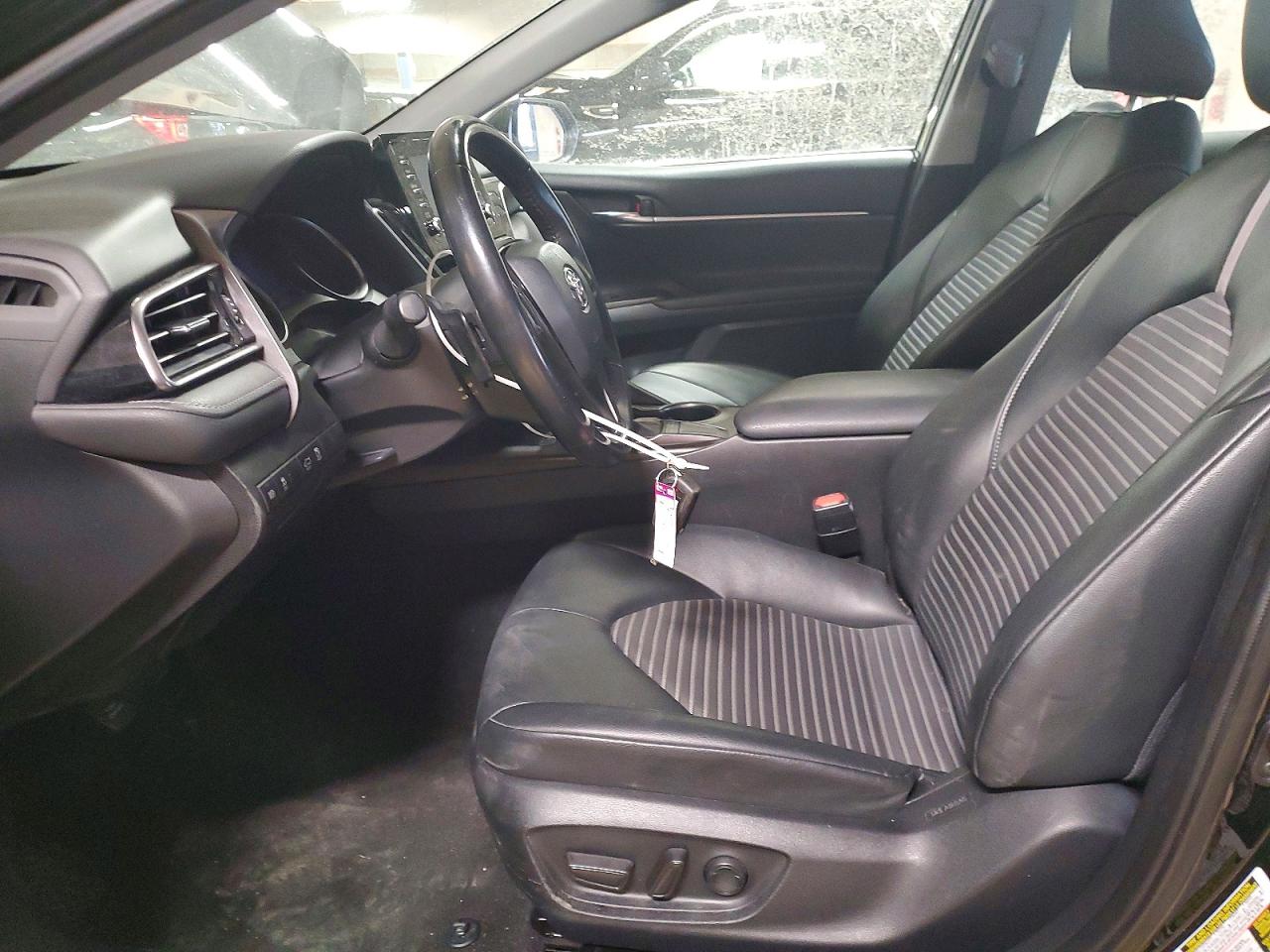 2023 TOYOTA CAMRY SE photo 13