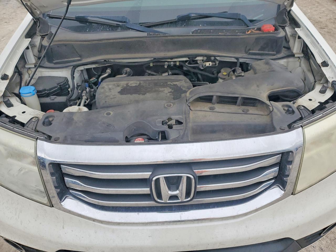 2013 HONDA PILOT TOURING photo 23