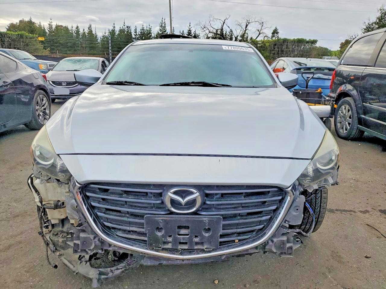 2017 MAZDA 3 SPORT photo 5