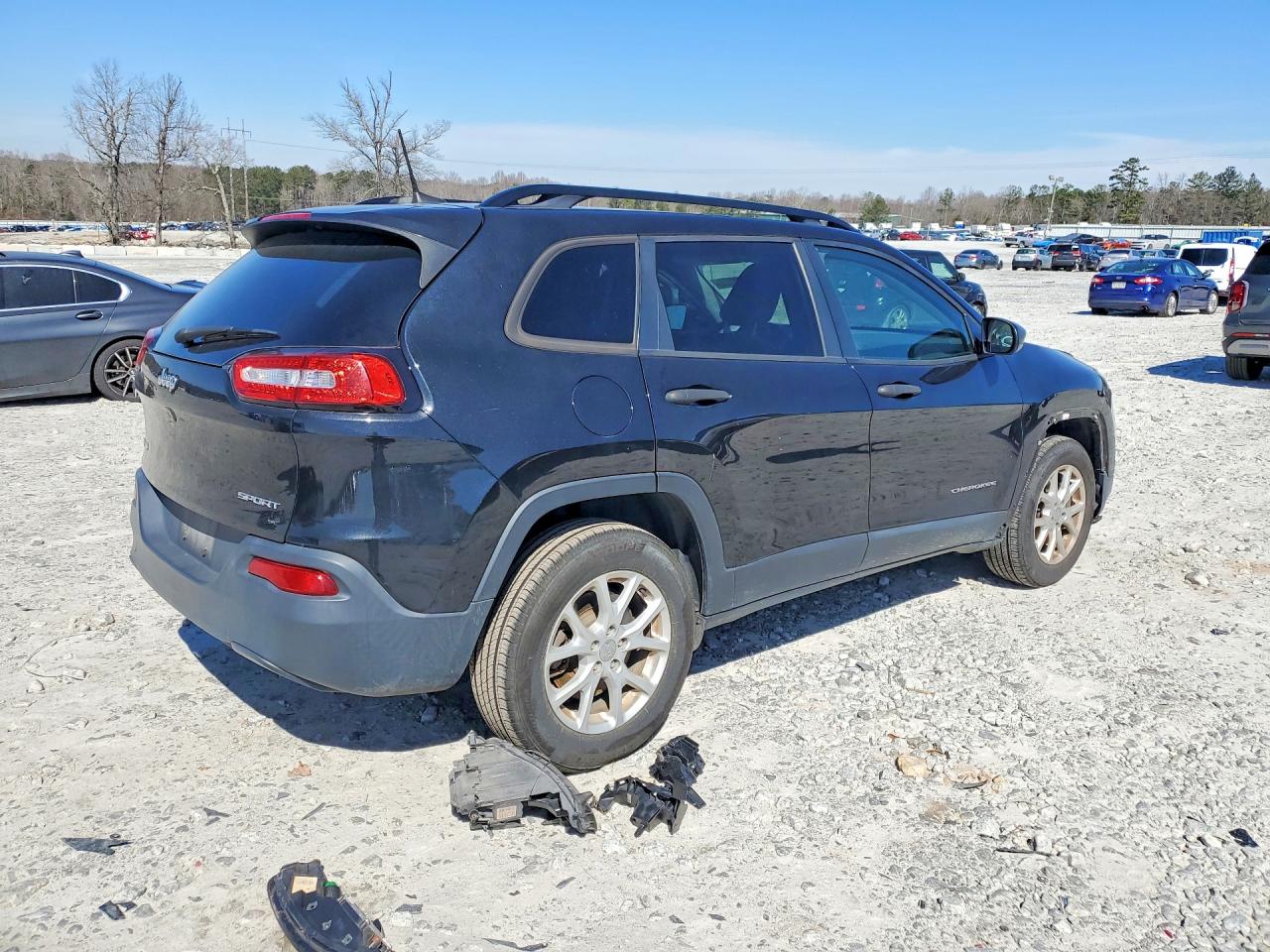 2016 JEEP CHEROKEE SPORT photo 3