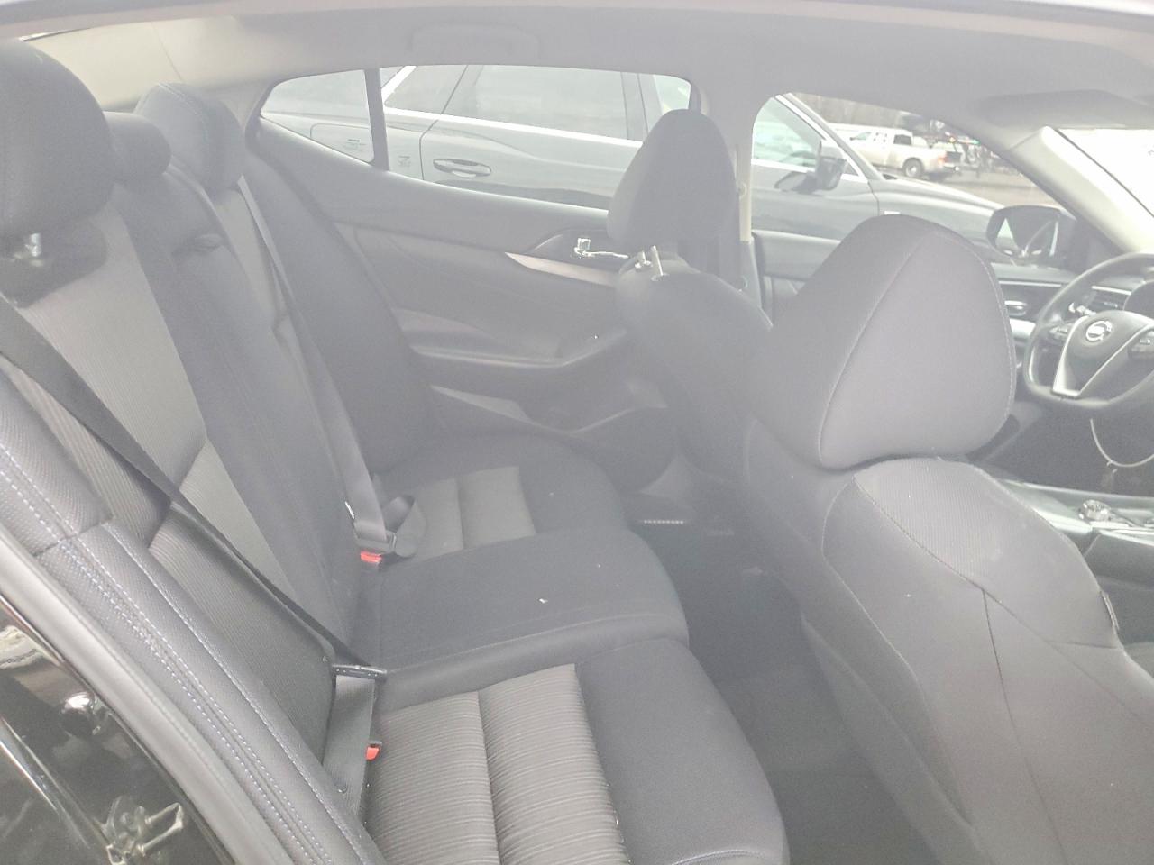 2017 NISSAN MAXIMA 3.5S photo 10