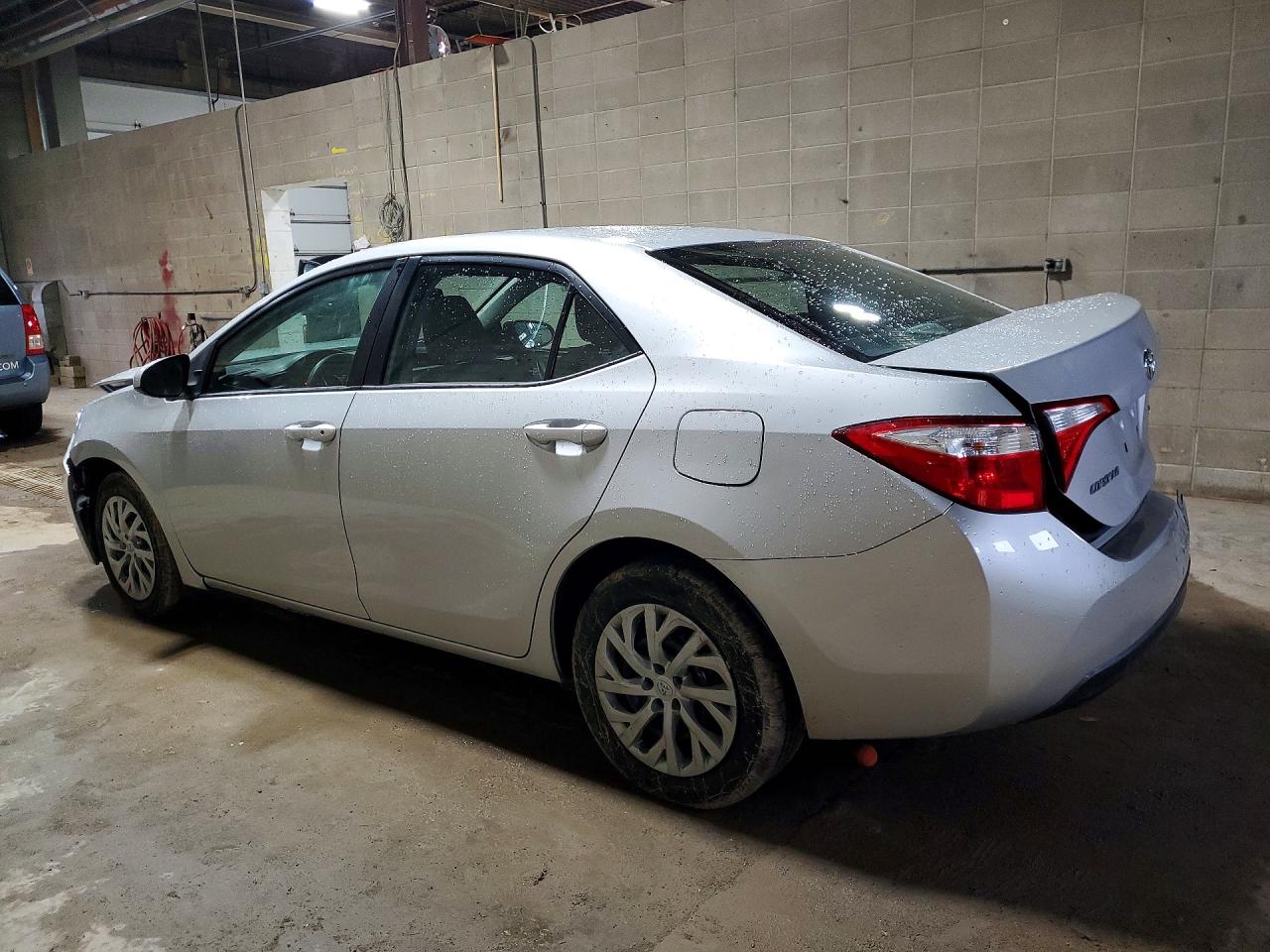 2016 TOYOTA COROLLA L photo 4