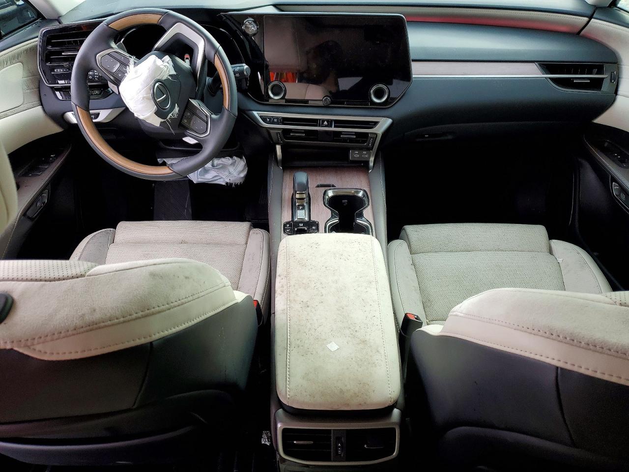 2026 LEXUS RX 350H LUXURY photo 8