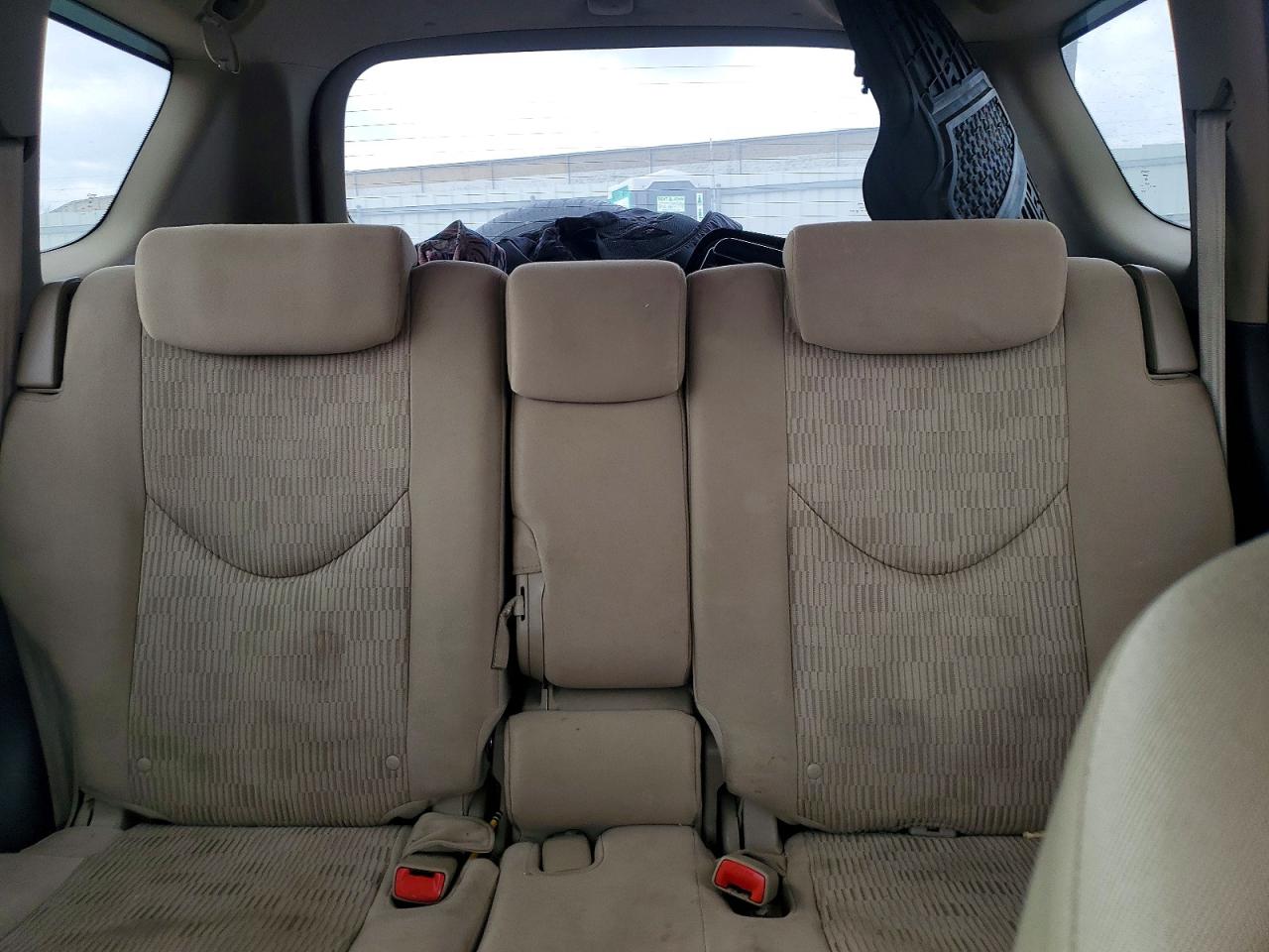 2010 TOYOTA RAV4 BASE photo 19