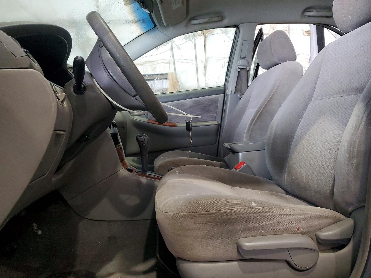 2006 TOYOTA COROLLA CE photo 13