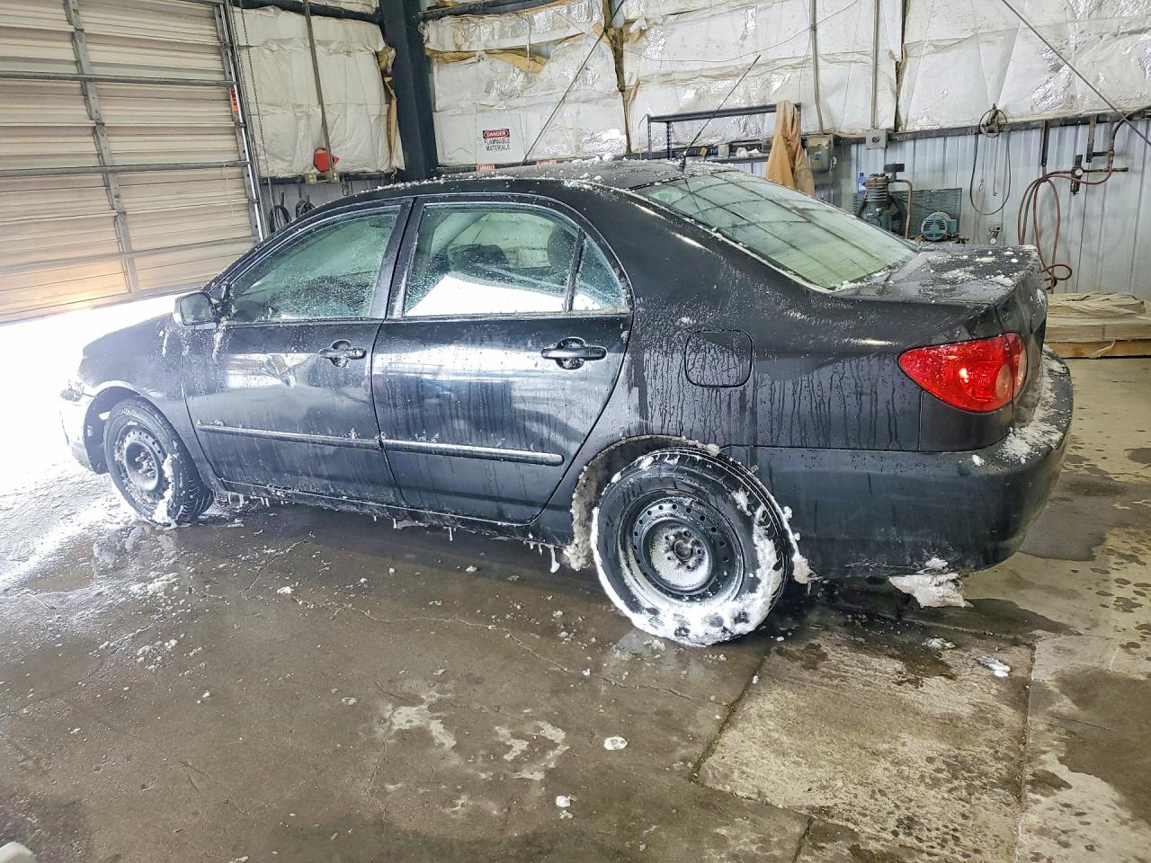 2006 TOYOTA COROLLA CE photo 3