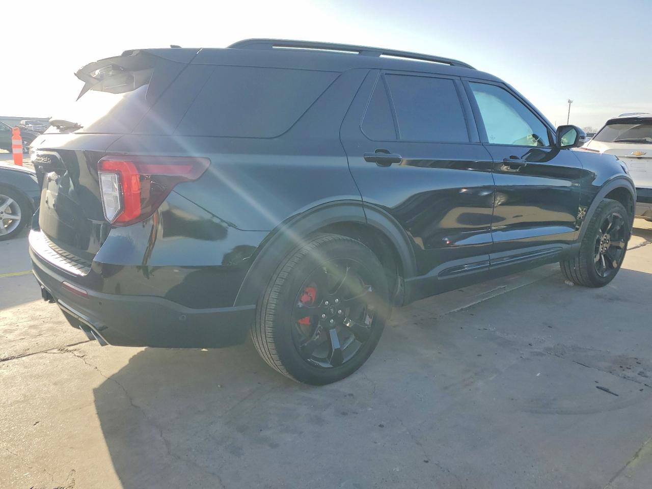 2020 FORD EXPLORER ST photo 3