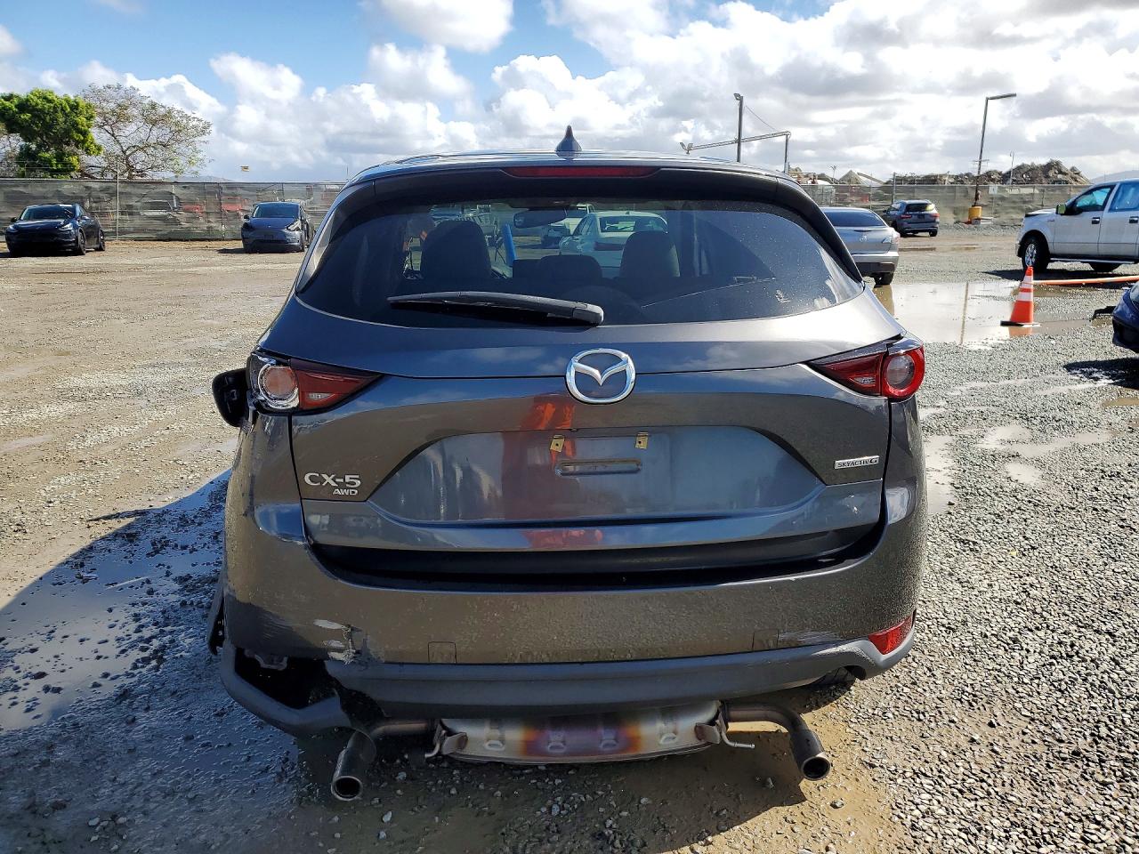 2021 MAZDA CX-5 TOURING photo 6
